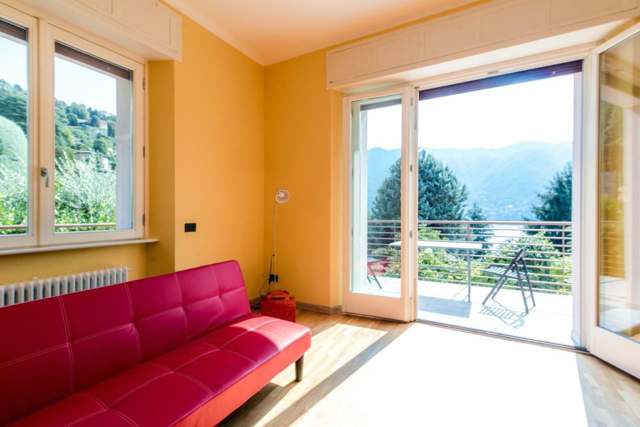 Villa Vittoria - The House Of Travelers เชอร์นอบบิโอ ภายนอก รูปภาพ